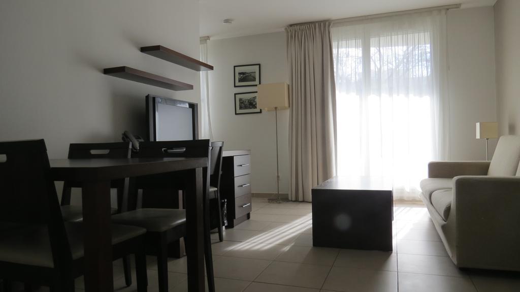 Residence Services Calypso Calanques Plage Marsiglia Esterno foto